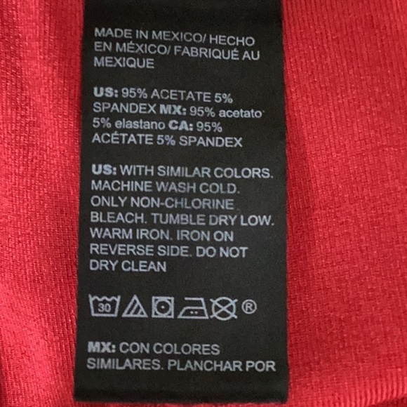 Chico Traveler's Wrinkle-Resistant Stretchy Fabric Pants in size 2T (Tall) - Picture 9 of 10